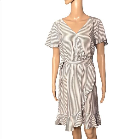 NWT Naïf Stripped Dress Size Small - Picture 1 of 6